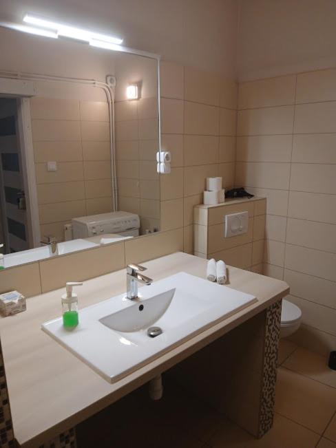 Soda Apartman Győr Exterior foto